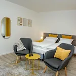Appartement Mit Balkon Westfalenhalle Und Universitaet Fusslaeufig
